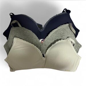 [SOLD] Barely Worn | Nautica Women's Bra Set - Navy, Gray, White